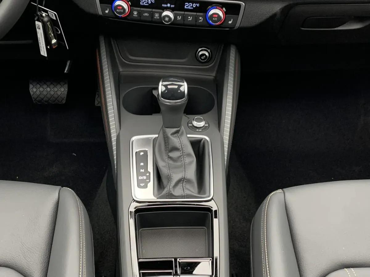 Audi Q2 Marseille vue 5 Audi Q2 en leasing sans apport à Marseille — vue 5