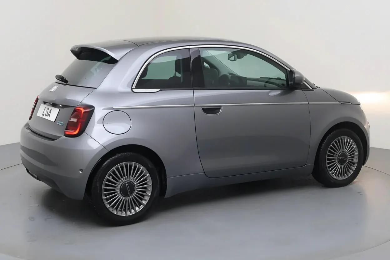 Fiat Marseille — Fiat et la ZFE-m de Marseille Fiat et la ZFE-m de Marseille — Fiat Marseille