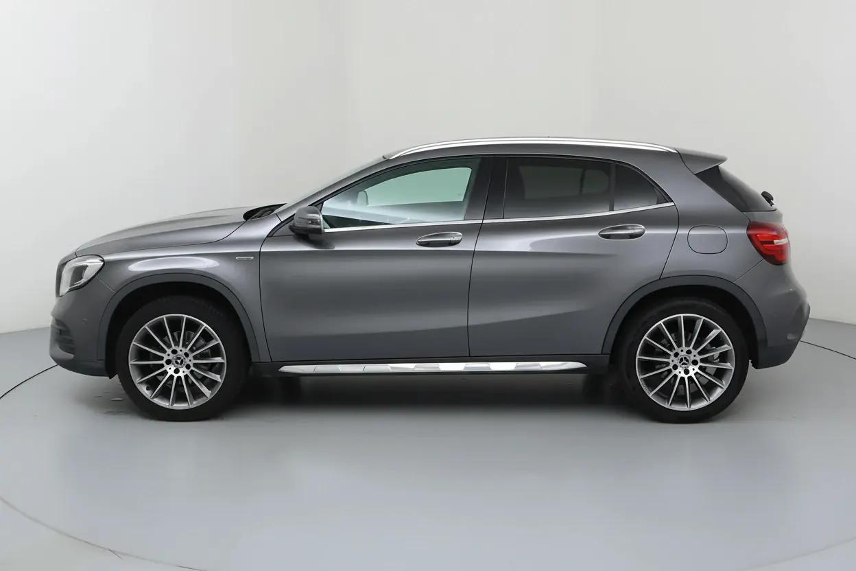 Mercedes-Benz GLA Marseille vue 2 Mercedes-Benz GLA en leasing sans apport à Marseille — vue 2